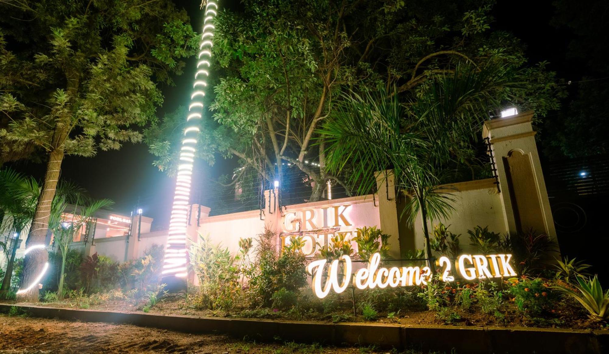 Grik Hotel - Entebbe Buitenkant foto